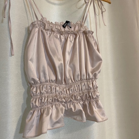 Zara Satin Effect Top Elastic Details - Picture 3 of 7